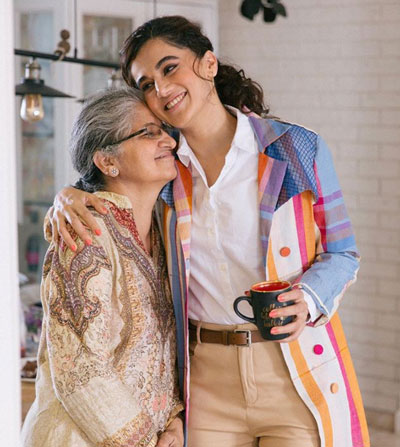 taapsee-pannu-mother
