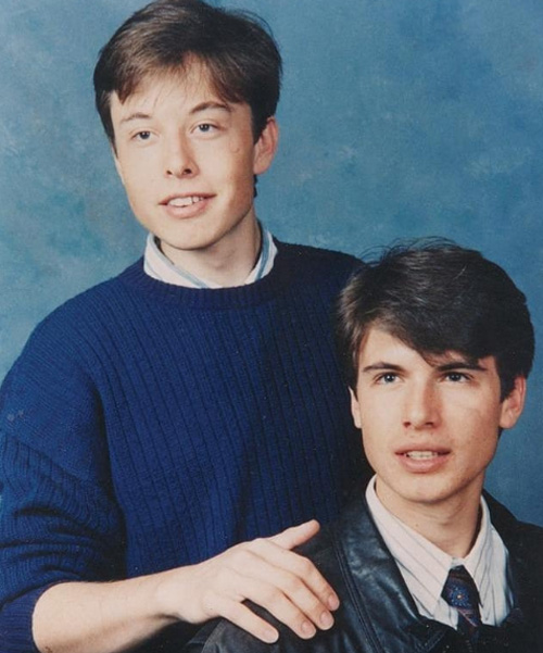 elon-musk-and-his-brother-kimbal-in-1988