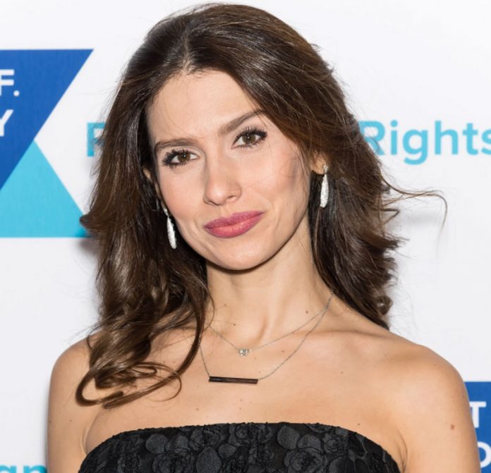 Hilaria Baldwin Wiki Age Height Husband Family Biography More Famous People Wiki