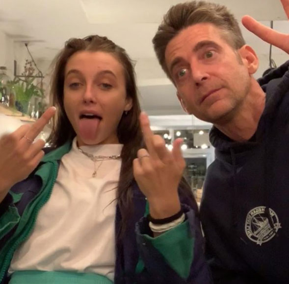 emma-chamberlain-father